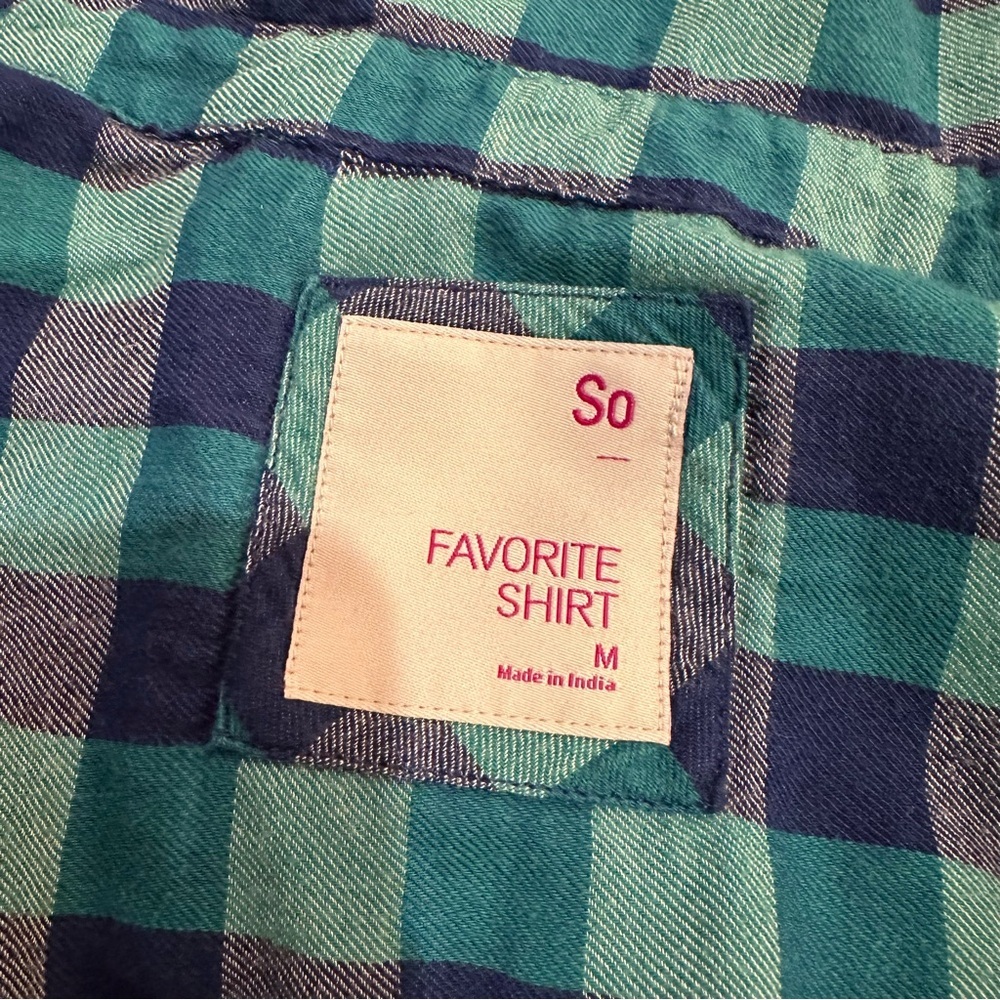 SO Favorite Shirt Plaid Flannel Shirt size Medium - Picture 3 of 3
